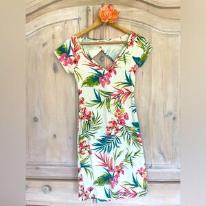 Billabong dress with cutout back